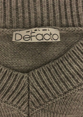 Gri V Yaka Örgü Kadın Kazak - Görsel 3