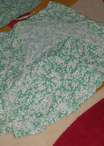 Yeşil Çiçekli Kadın Takımı - Görsel 2