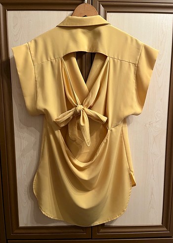 Sarı V Yakalı Kadın Bluz - Görsel 2