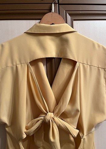 Sarı V Yakalı Kadın Bluz - Görsel 3