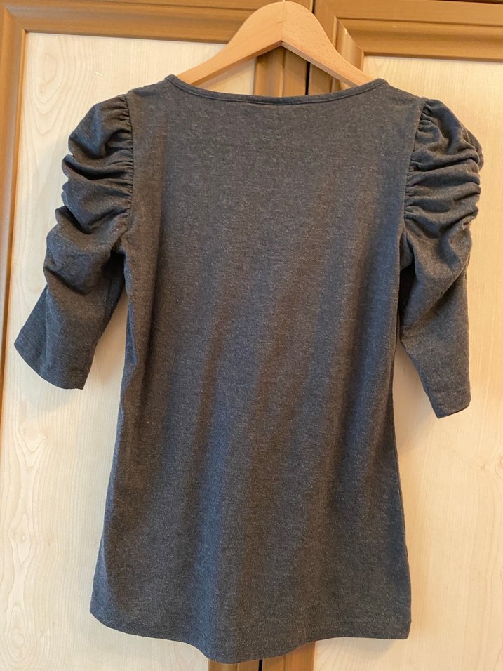 Gri Dantel Detaylı Kadın Kısa Kollu Tişört - Görsel 2