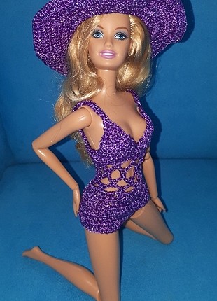Barbie Mayo ve Şapka