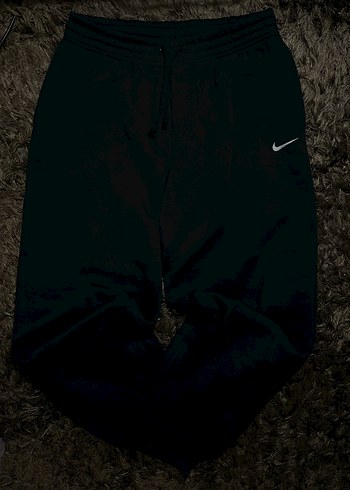 Nike m