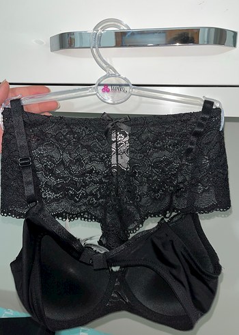 Siyah Dantelli Sütyen Takımı - Görsel 6