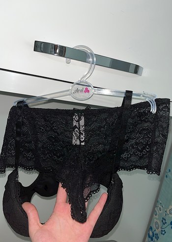 Siyah Dantelli Sütyen Takımı - Görsel 3