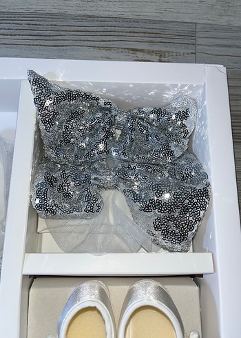 Beyaz Payetli Kız Bebek Elbise Seti - Görsel 4