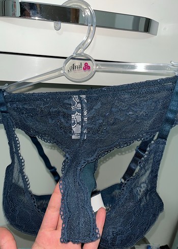 Lacivert Dantelli sütyen takımı - Görsel 3