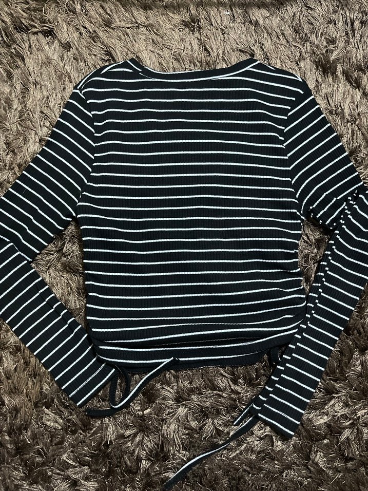 Çizgili Uzun Kollu Kadın Triko crop - Görsel 3