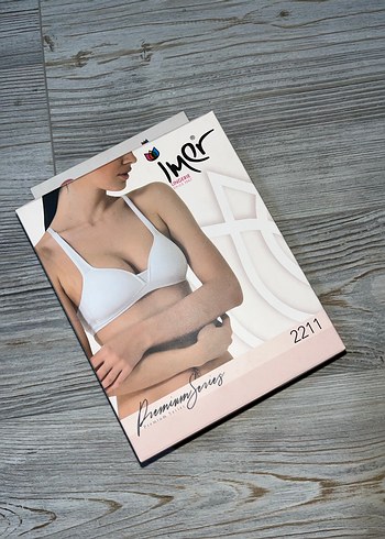 Siyah Dolgusuz Atletik Spor Sütyeni - Görsel 2