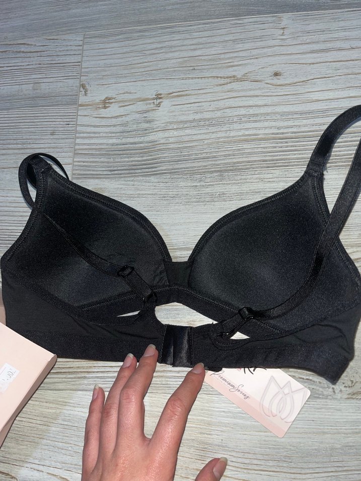 Siyah Dolgusuz Atletik Spor Sütyeni - Görsel 4