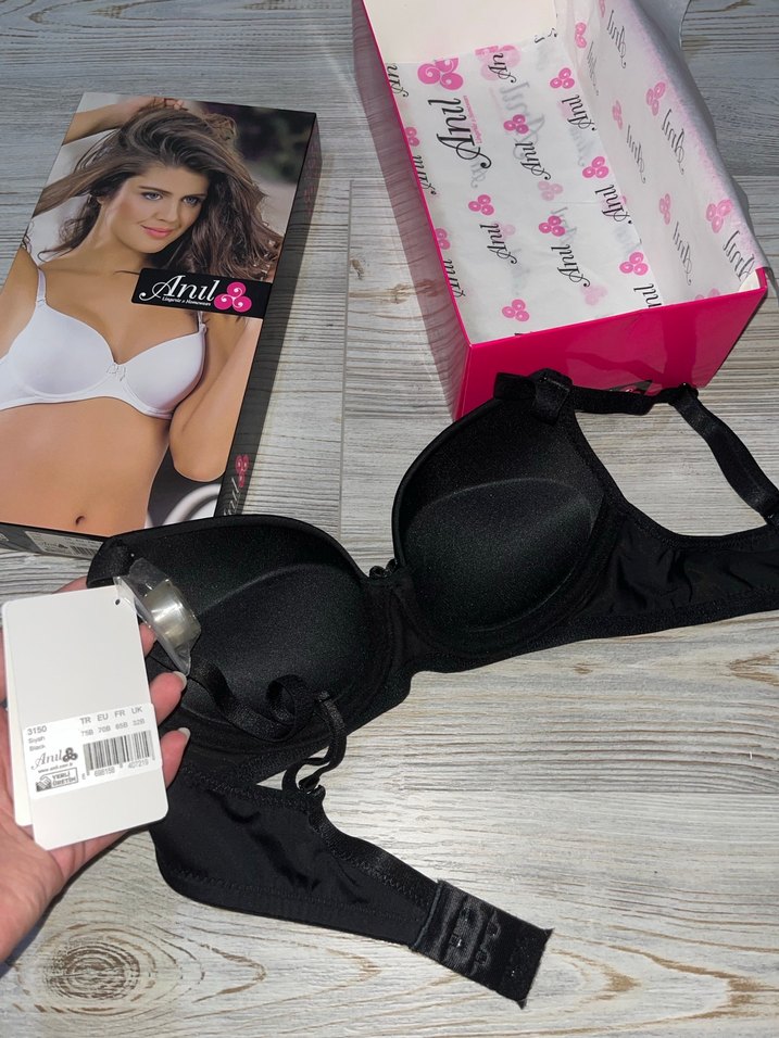 Siyah dolgulu sütyen - Görsel 3