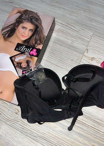 Siyah dolgulu sütyen - Görsel 2