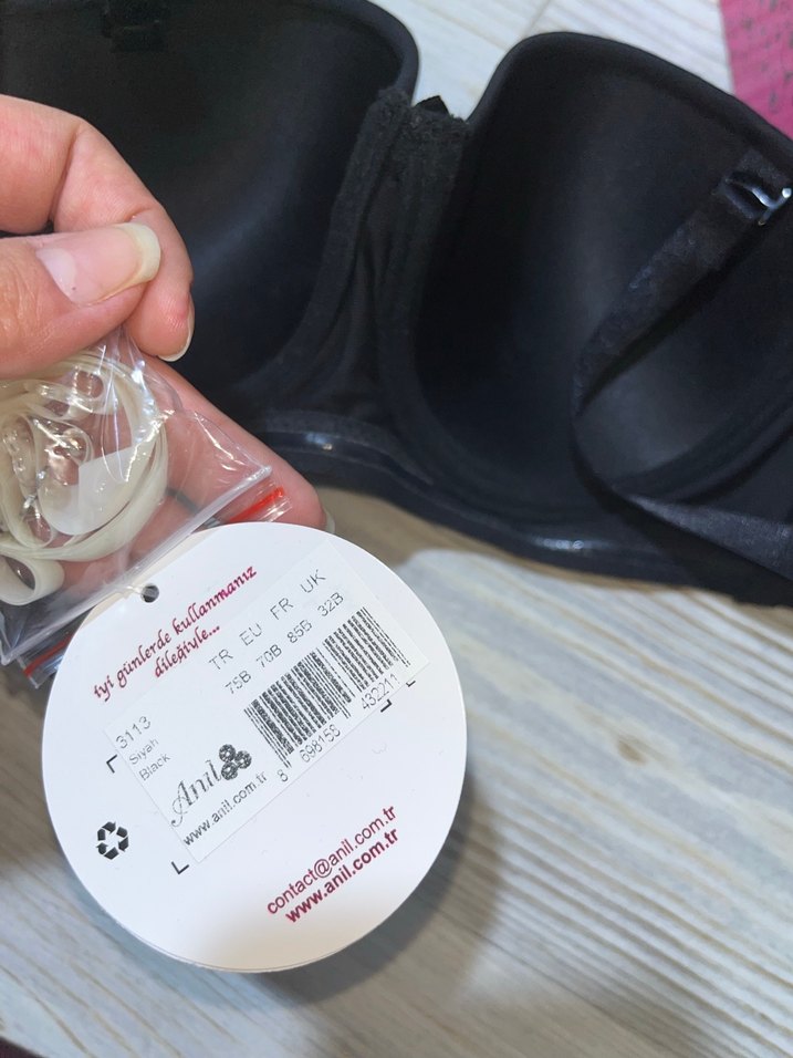 Siyah dolgusuz Sütyen - Görsel 3