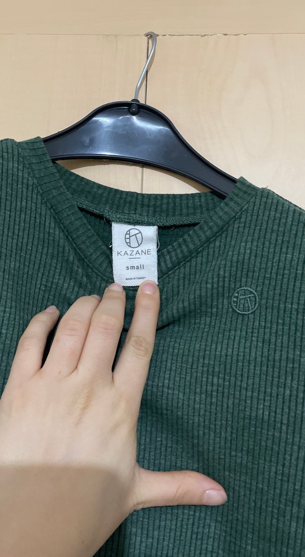 Bisiklet yaka haki tişört - Görsel 3