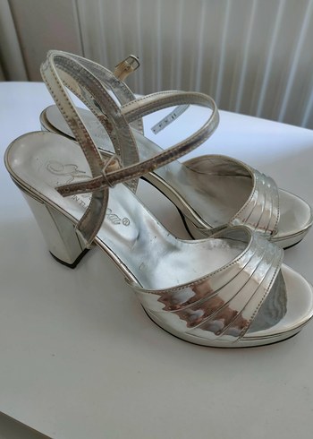 Beyaz Parlak Platform Topuklu Kadın Abiye Ayakkabı - Görsel 2