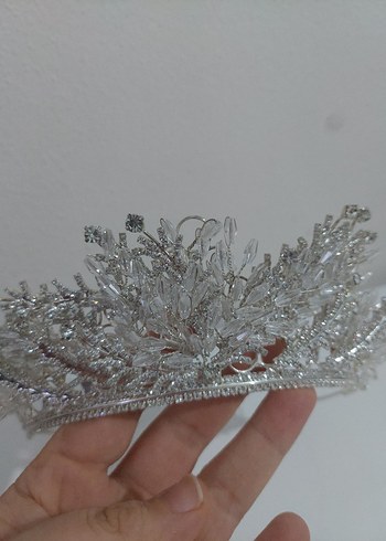 İnci İşlemeli Parlak Beyaz Gelin Tacı - Görsel 2