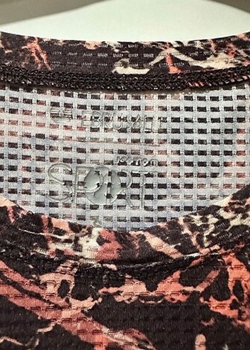 Dantel Detaylı Kahverengi Batik Crop Top - Görsel 2