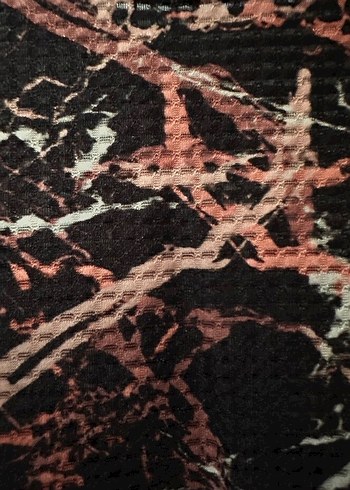 Dantel Detaylı Kahverengi Batik Crop Top - Görsel 5