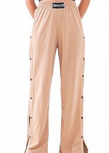 Düğmeli Bej Kadın Rahat Kesim Kumaş Pantolon - Görsel 2