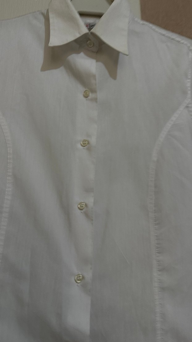 Düğmeli Beyaz Klasik Kadın Gömlek - Görsel 2