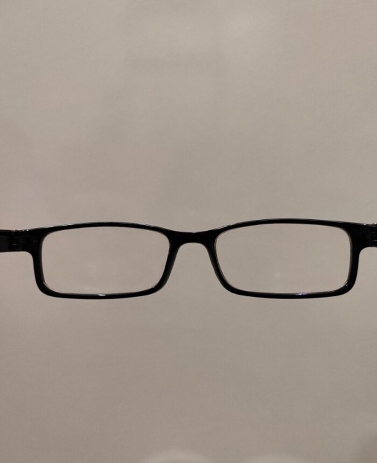 Şeffaf Siyah Kadın Gözlüğü - Görsel 4