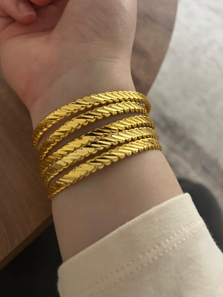 Altın Renkli Burma Bilezik - Görsel 2