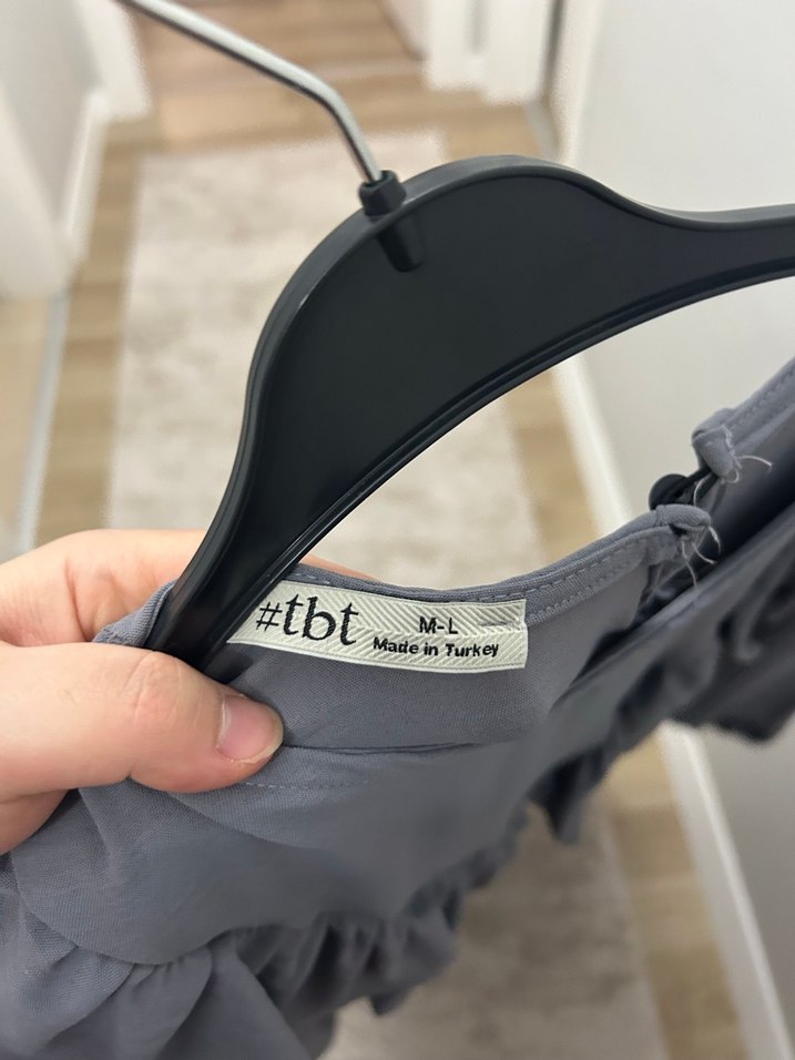 Gri Uzun Fırfırlı Tunik - Görsel 3