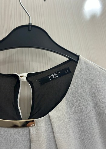 Uzun Kollu Siyah Beyaz Kemerli Elbise - Görsel 4