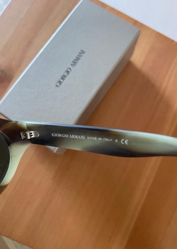 Giorgio Armani güneş gözlüğü - Görsel 3
