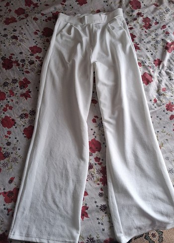 Kadın Beyaz Pamuklu Salaş Pantolon - Görsel 2