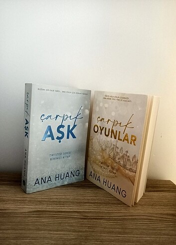 ÇARPIK AŞK ÇARPIK OYUNLAR twisted serisi ilk iki kitap set