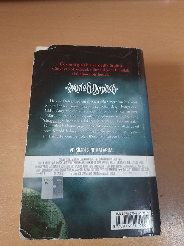 Melekler ve Şeytanlar - Dan Brown - Görsel 2