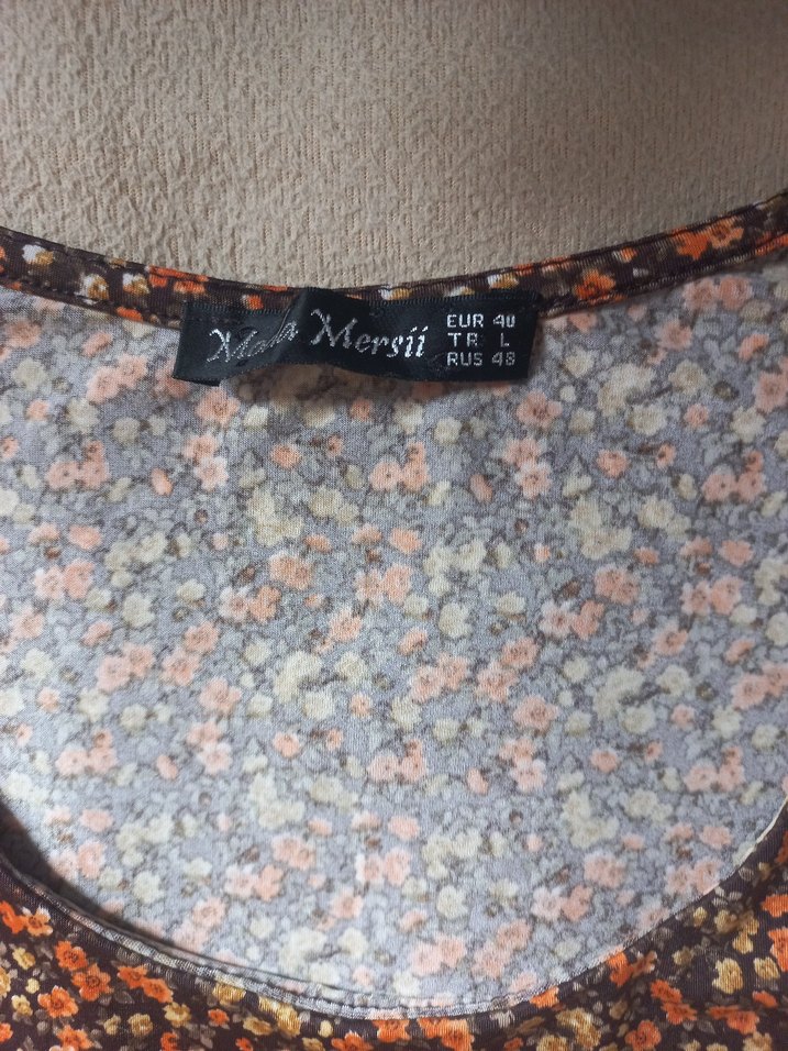 Uzun Kollu Çiçek Desenli Tişört - Görsel 2