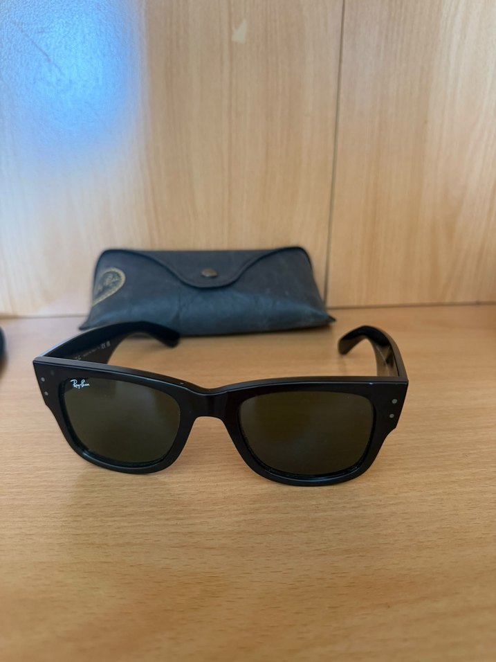 Ray-Ban Siyah Kare Güneş Gözlüğü — görsel 2/5