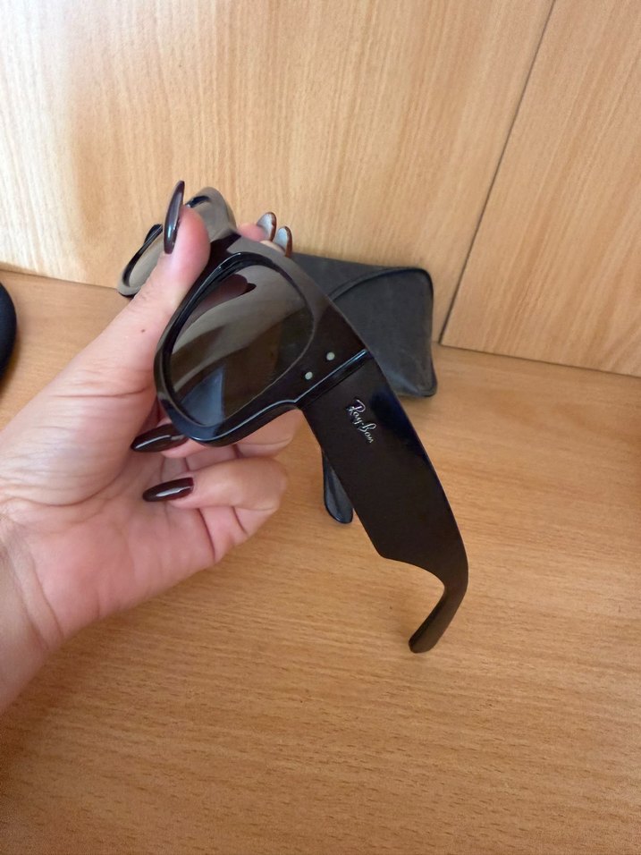 Ray-Ban Siyah Kare Güneş Gözlüğü — görsel 3/5
