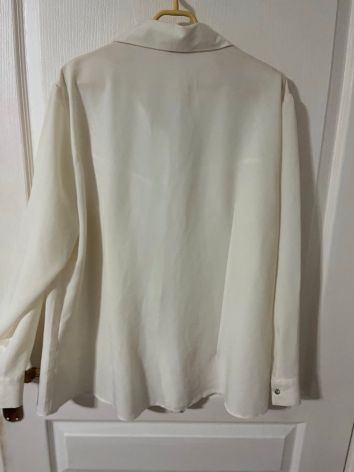 Vintage Beyaz Düğmeli Kadın Gömlek - Görsel 5