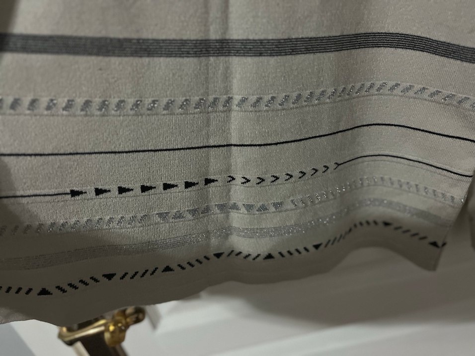 Gri Triko Uzun Kollu Kadın Kazak - Görsel 3