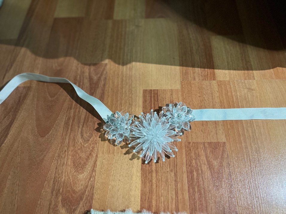 Beyaz Cam Çiçekli Bohem Saç Aksesuarı - Görsel 2