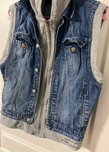 Gri Kapüşonlu Kot Yelek - Görsel 7