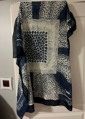 Drapeli Mavi Gri Kadın Şal - Görsel 3