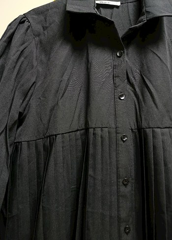 Kadın Siyah Pilili Uzun Keten Gömlek - Görsel 2