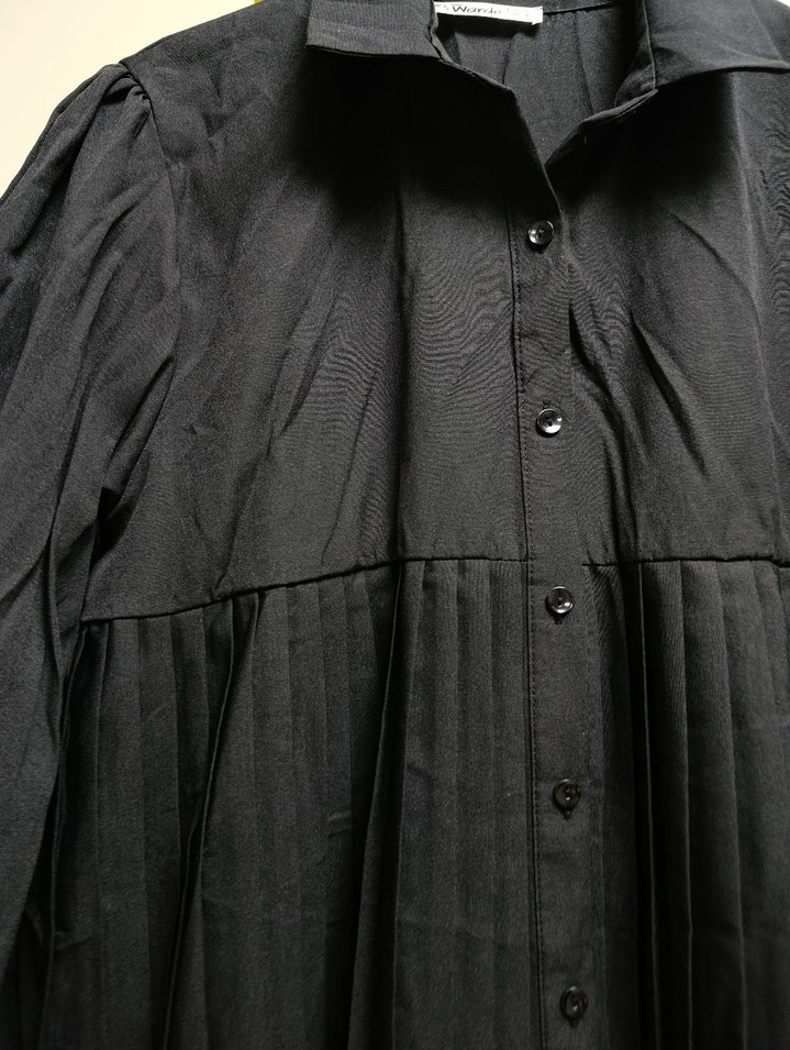 Kadın Siyah Pilili Uzun Keten Gömlek - Görsel 2