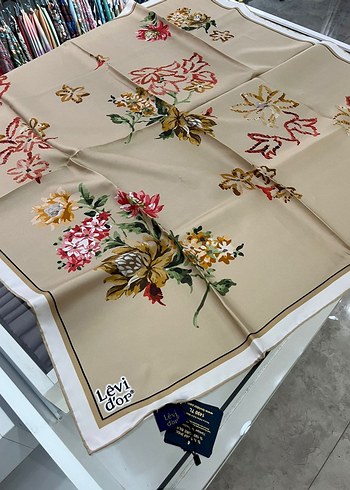 Levi dor Çiçek Desenli Bohem Kadın eşarp - Görsel 3