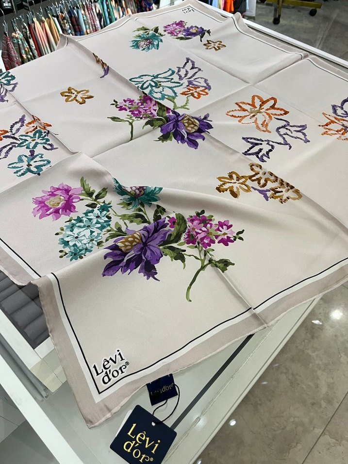 Levi dor Çiçek Desenli Bohem Kadın eşarp - Görsel 4