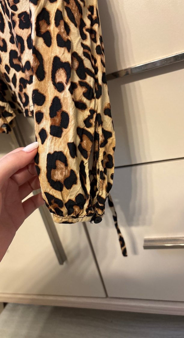 Kahverengi Leopar Desenli Kadın Bluz - Görsel 4
