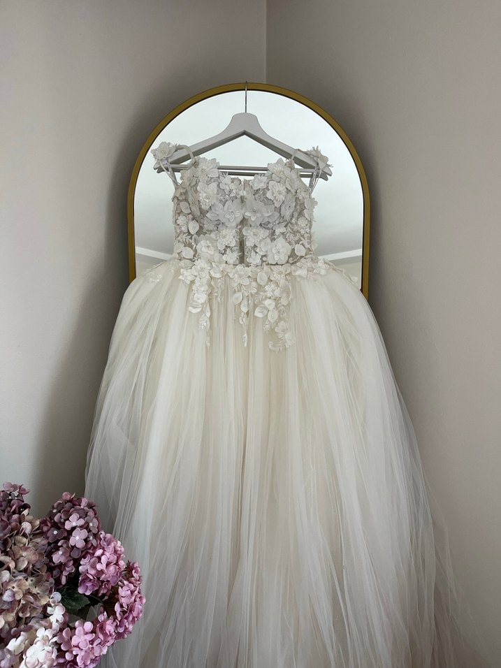 Straplez A Kesim Beyaz Gelinlik - Görsel 3