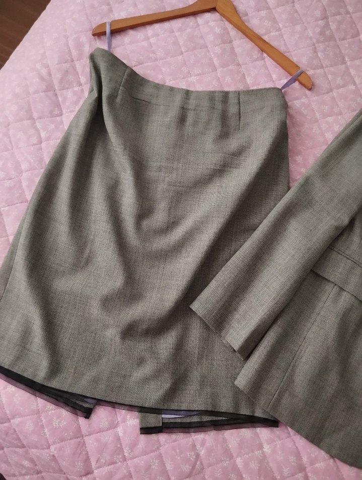 Gri Kadın Takım Etek Ceket - Görsel 2