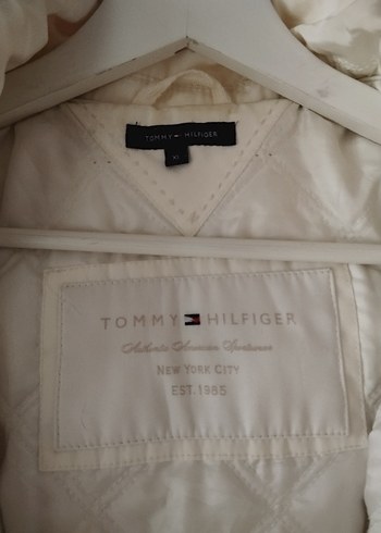 Düğmeli- fermuarlı  kapişonlu Beyaz Kadın Kaban - Görsel 4