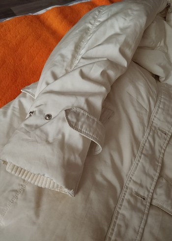 Düğmeli- fermuarlı  kapişonlu Beyaz Kadın Kaban - Görsel 7