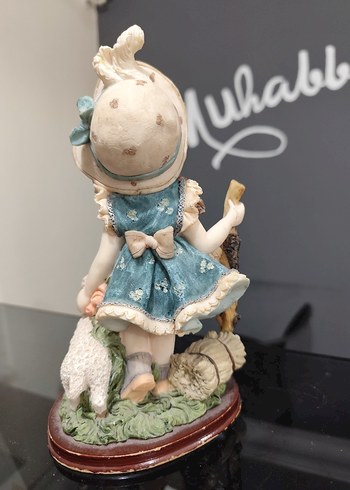 Bej Tonlarında Pastel Kız Figürin Avrupa polyester - Görsel 6